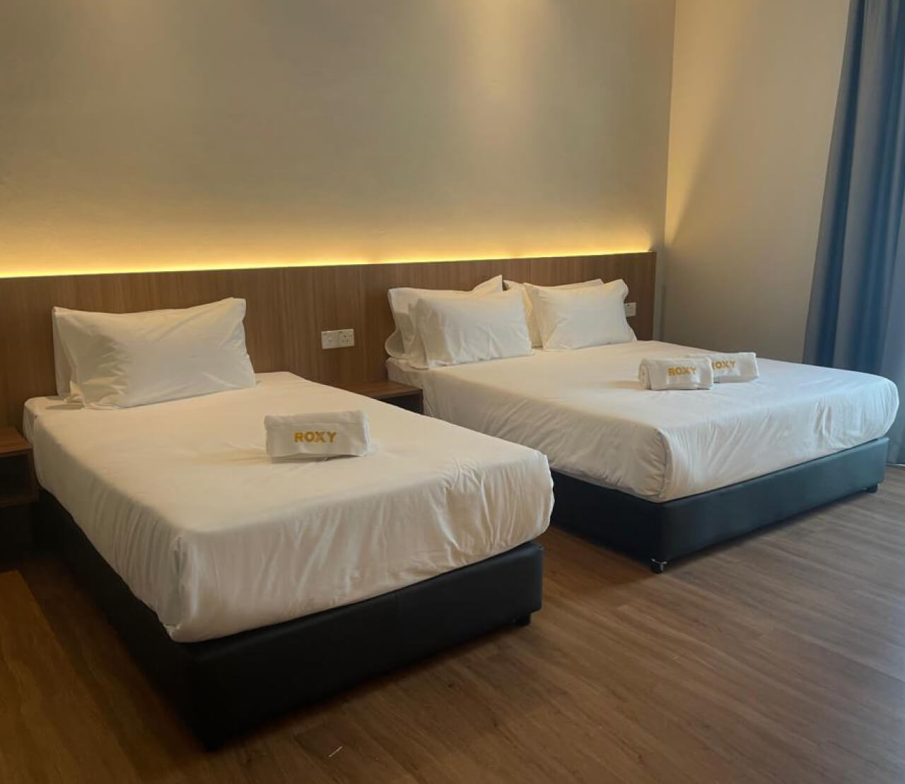 Superior Triple (Window)