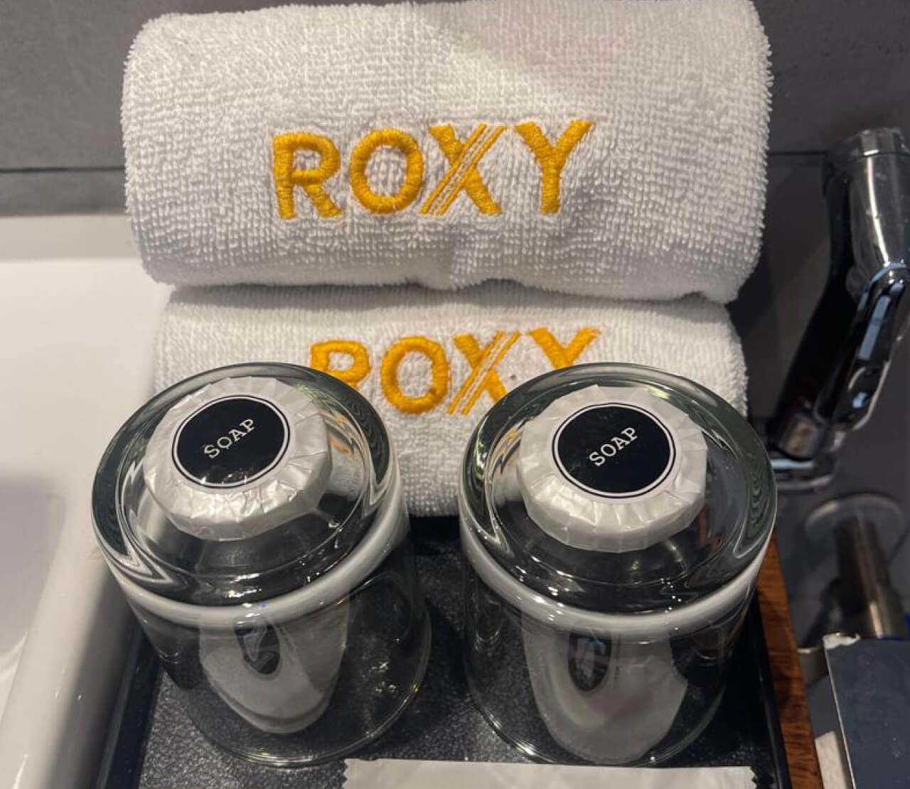 Superior Triple (Window)