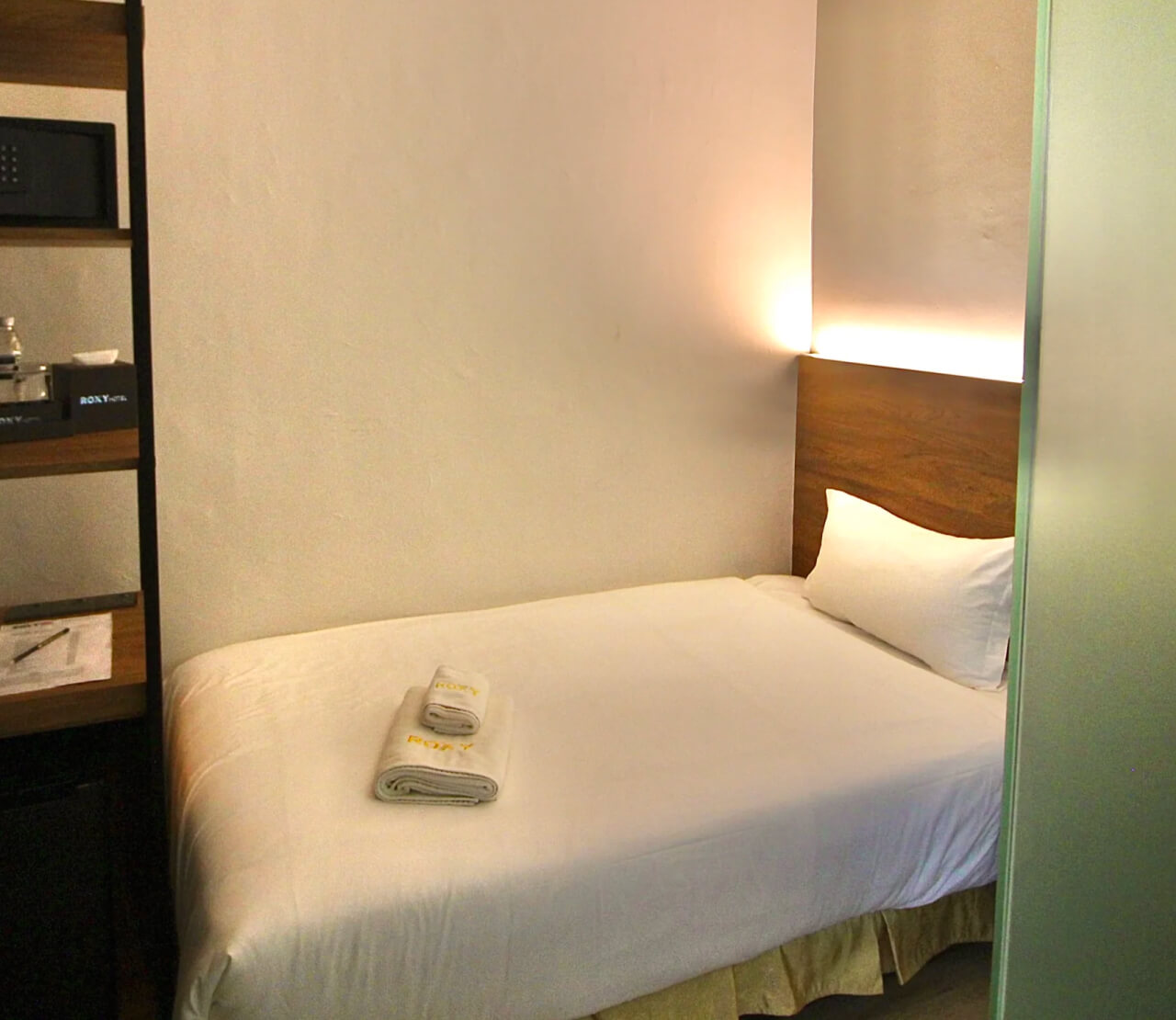 Super Single Room