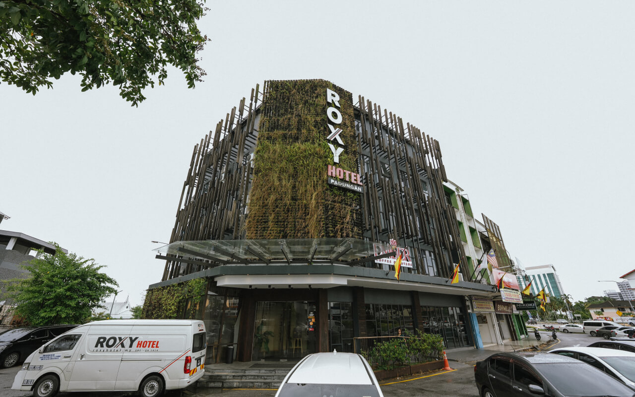 Roxy Padungan