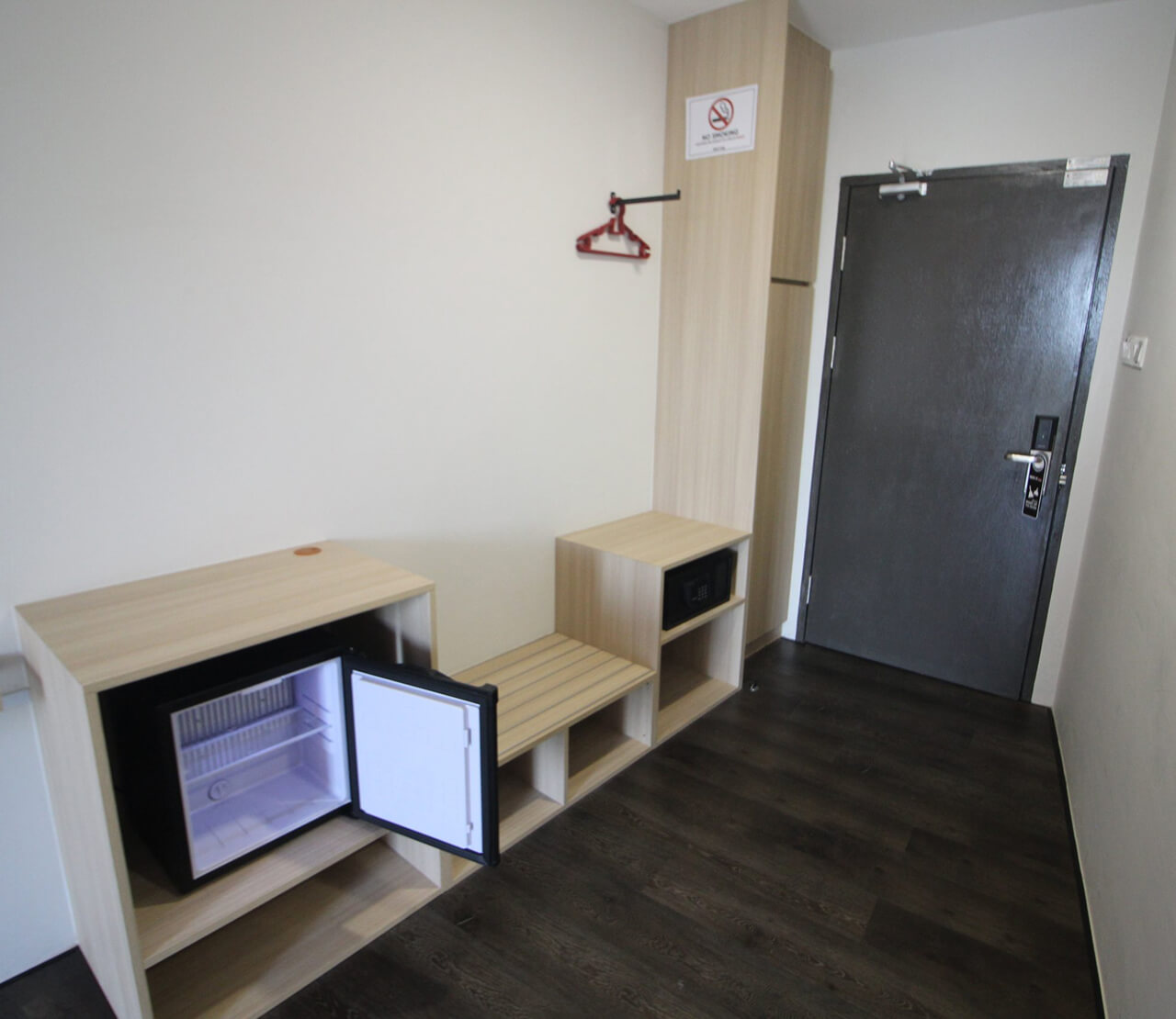 Deluxe 2 Queen Room